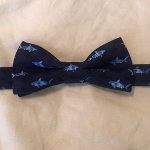 Adjustable boy’s bowtie - sharks